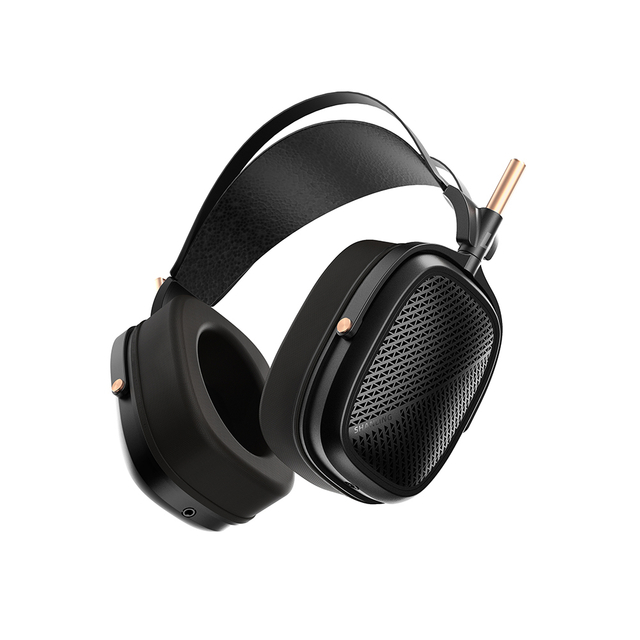 HW600